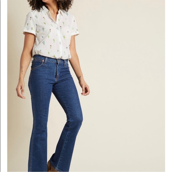 Modcloth White Cactus Print Button Down Shirt Size 2X - Picture 3 of 11